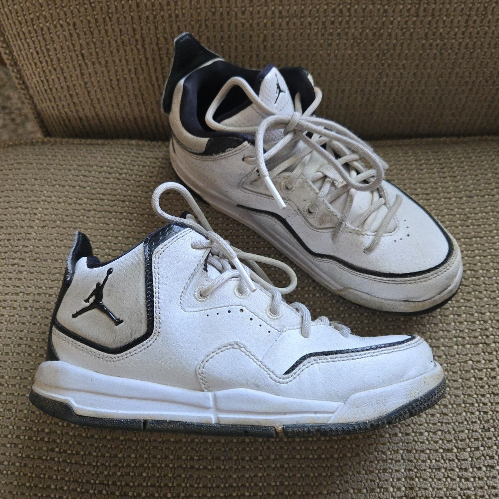 Nike Jordan Courtside 23 Big Kids Sneakers